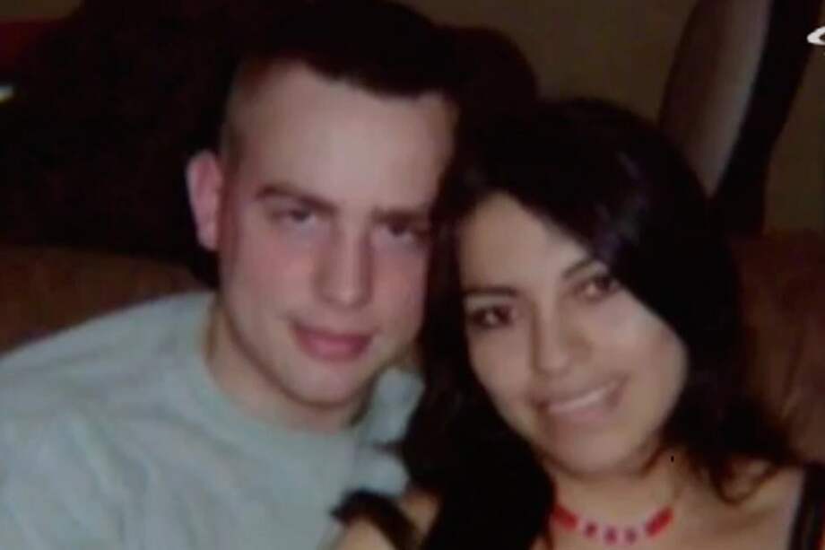 Estadounidense ahorcó a su esposa colombiana con una corbata