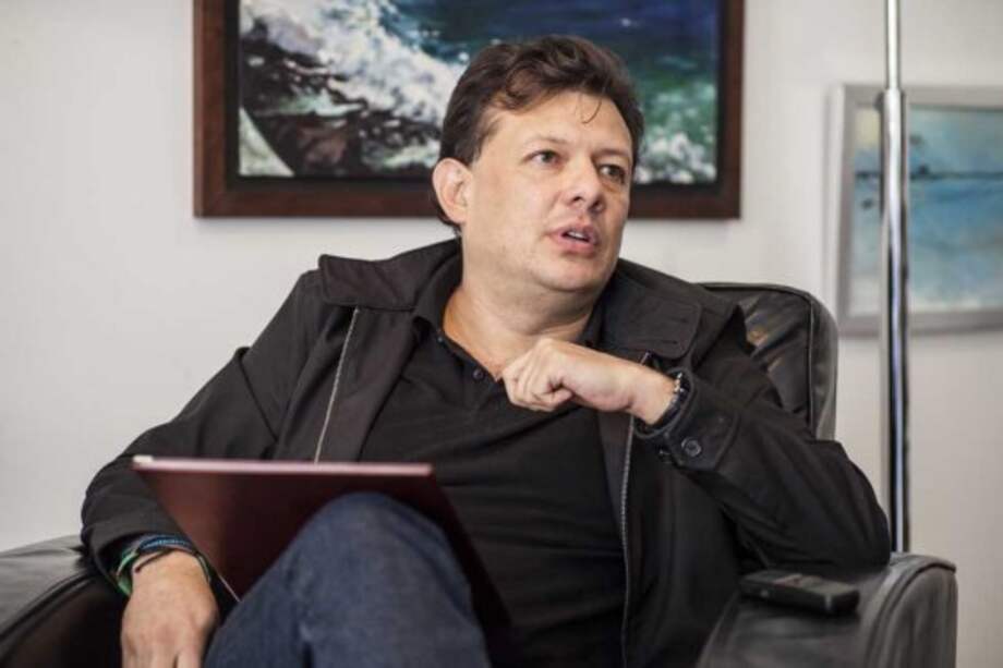 Las disculpas de Hollman Morris a pacientes que dio por muertos en Bogotá