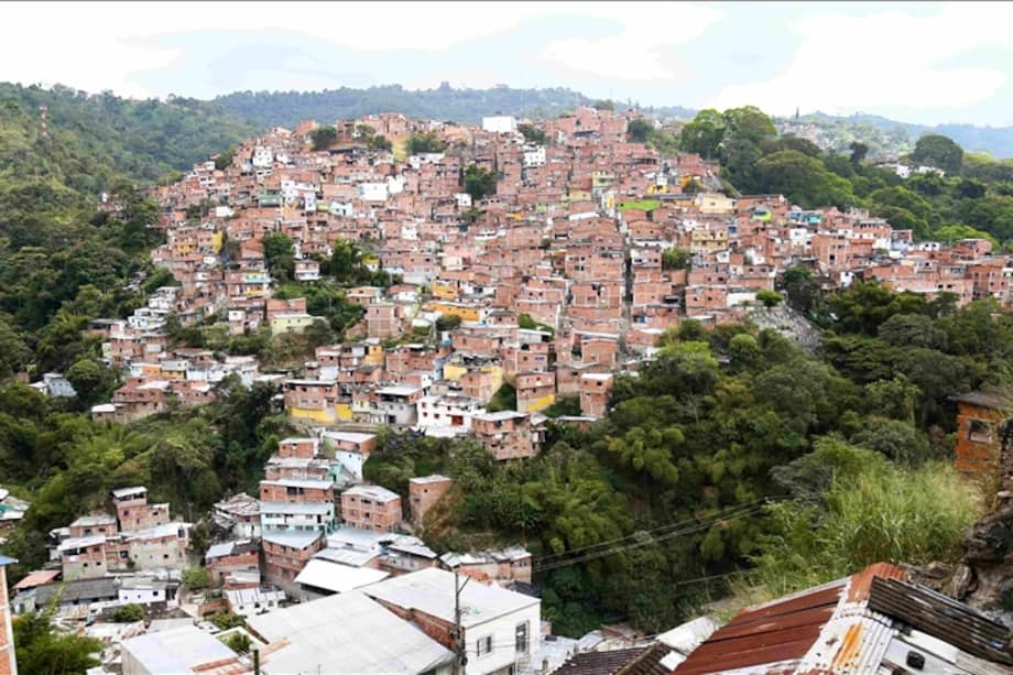 Imagen de la comuna 14 de Bucaramanga a la que el grupo Explora BGA convirtió en un atractivo turístico de la ciudad.