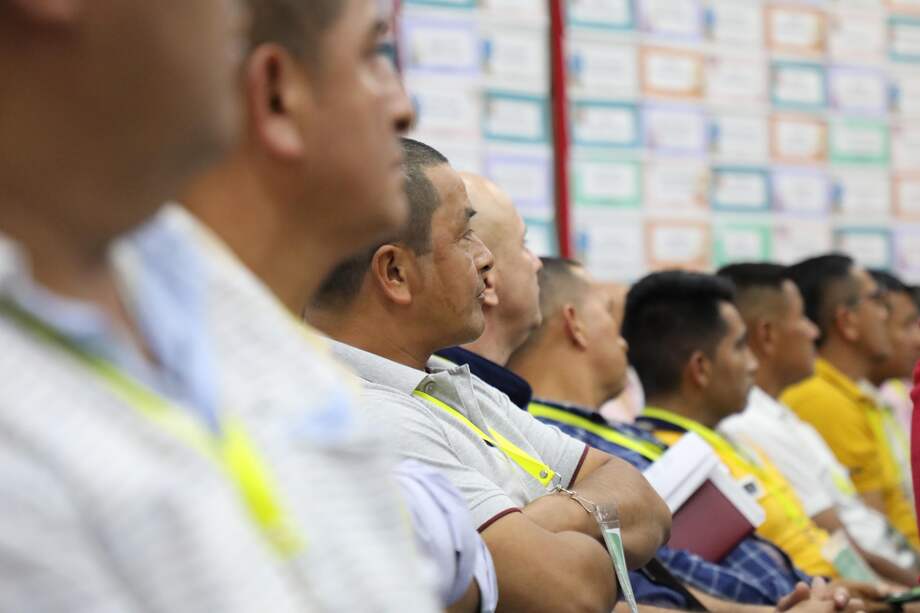 Más de 28 máximos responsables por falsos positivos reconocen sus crímenes ante 140 víctimas.