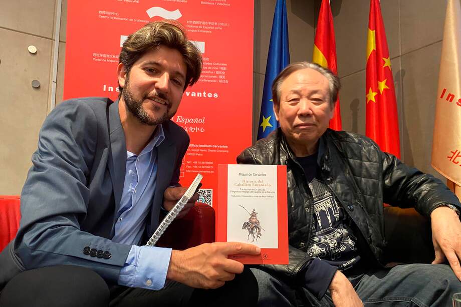 “Las traducciones de Lin Shu causaron mucho impacto en la modernización de China y de ahí su legado”, agrega Guillermo Bravo (foto), de la editorial Mil Gotas, entidad al frente de la retraducción del Quijote para Latinoamérica.