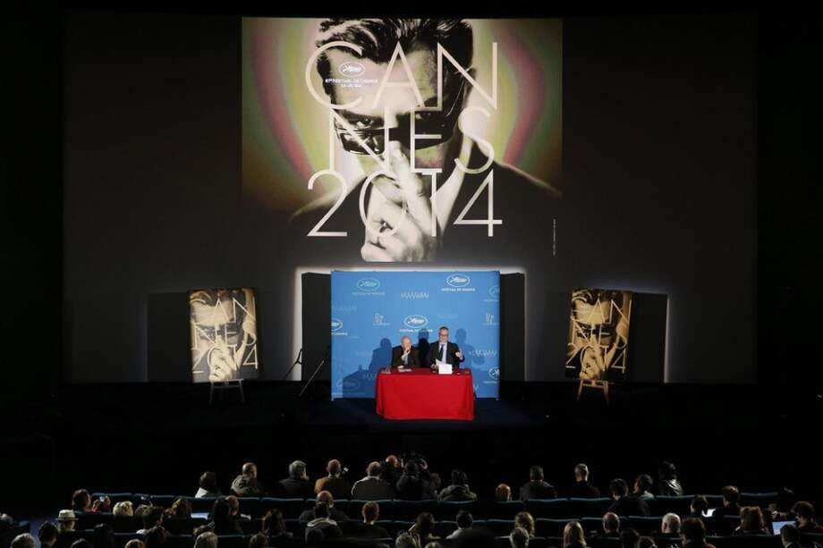 El presidente del Festival de Cine de Cannes, Gilles Jacob (izq), y el delegado general del Festival, Thierry Fremaux, dan una rueda de prensa para anunciar el programa y la selección oficial de su 67 edición.