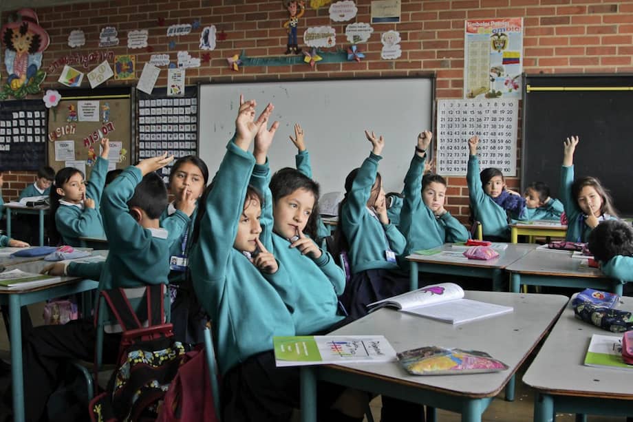 Ejercicio de Aulas en Paz en un colegio de Bogotá / Fotos cortesía Aulas en Paz.