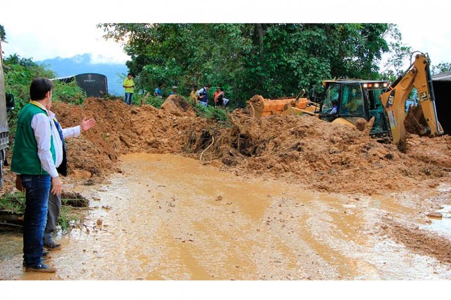 Continúa cerrada vía Bucaramanga - Barrancabermeja