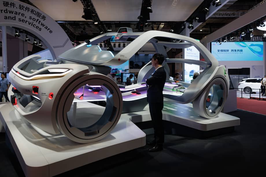 A pesar de la ralentización mundial del sector automovilístico, los vehículos eléctricos supondrán este año más del 40% de la cuota de mercado en China.