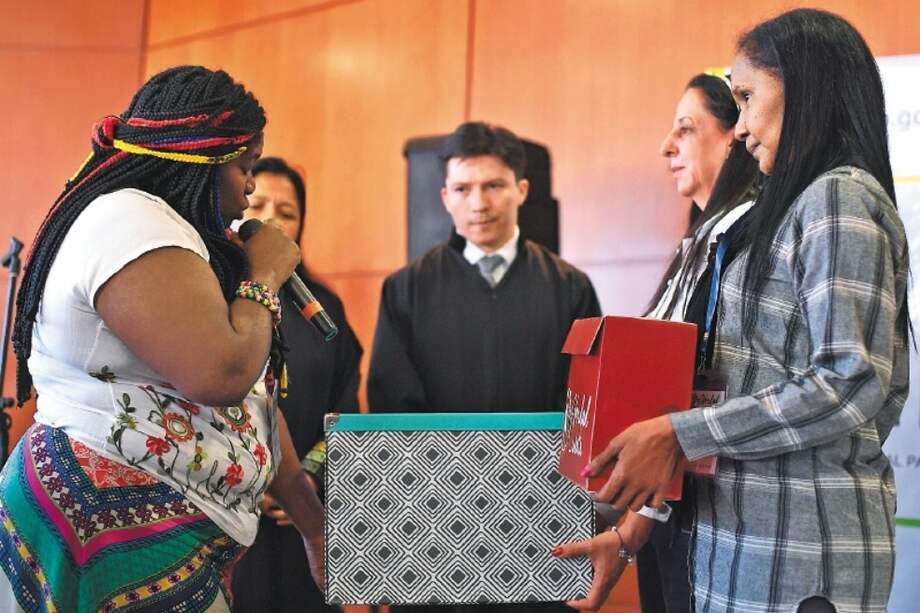 Yolanda Perea entregó informe de violencia sexual en la JEP. / Mauricio Alvarado.