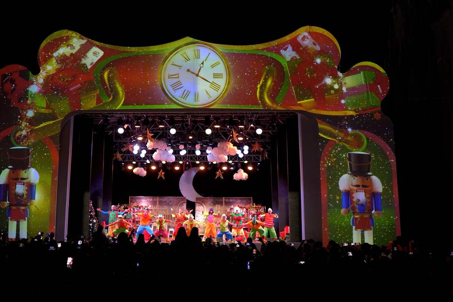 Detrás de las fascinantes proyecciones que transforman la ciudad se encuentran los creativos de Cacumen Estudio Creativo, un talentoso grupo caleño con años de experiencia en mapping.