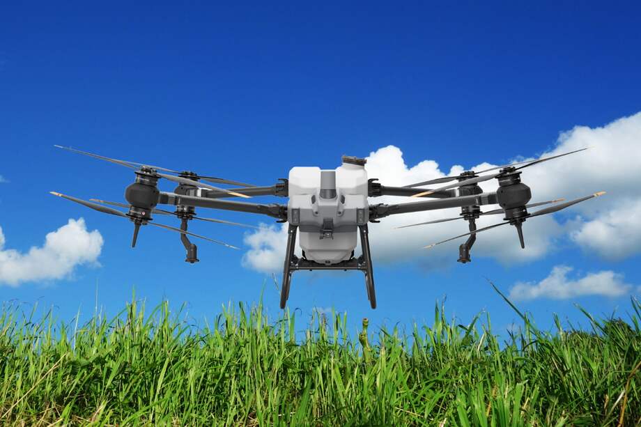 Se estima que el mercado de drones agrícolas en América Latina alcance aproximadamente 600 millones de dólares en 2023.