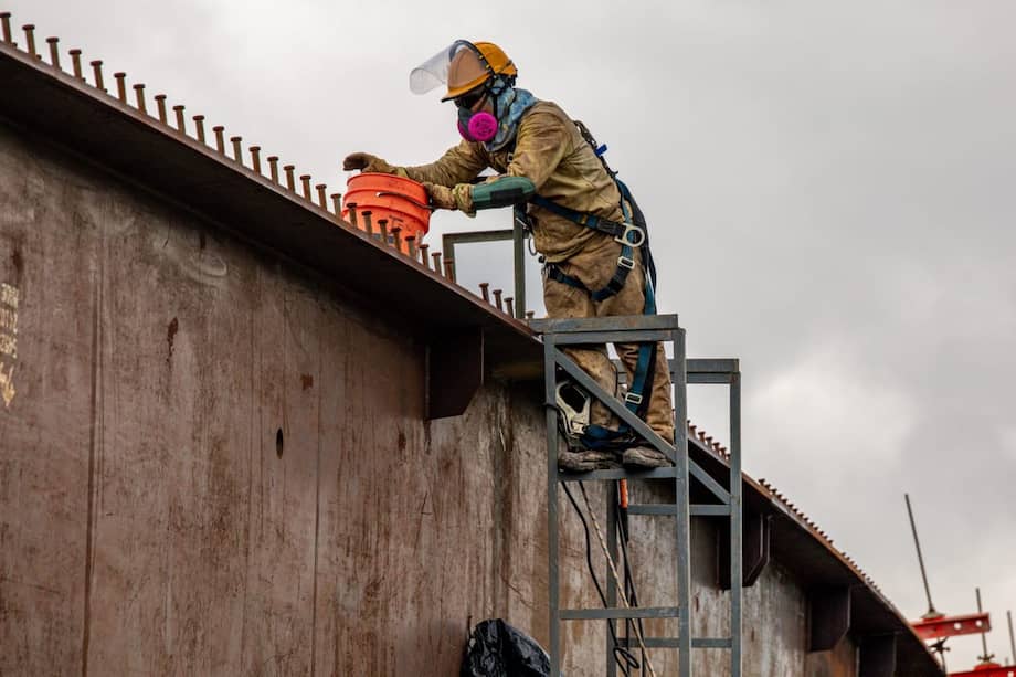 Bogotá registró uno de los mejores desempeños económicos del país, impulsada por obras civiles, vivienda y servicios.
