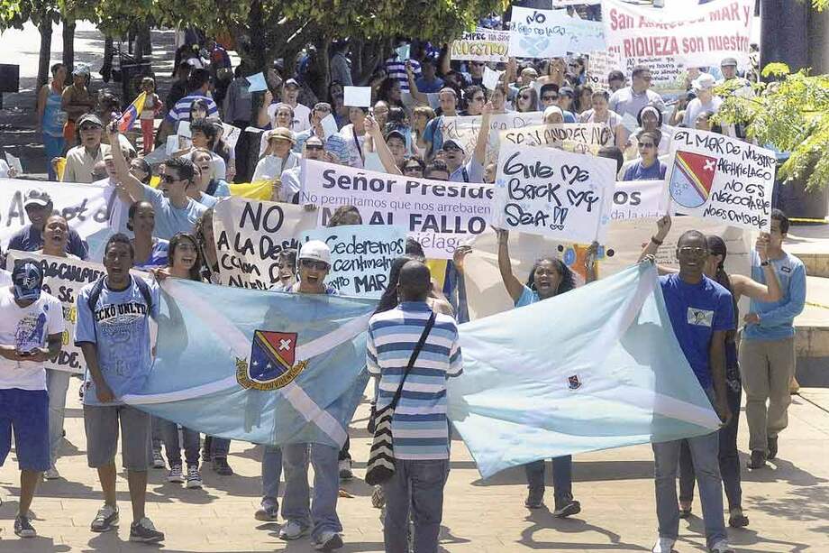 Cuando se conoció el fallo de La Haya, un buen número de sanandresanos pidió que no se acatara. / Archivo