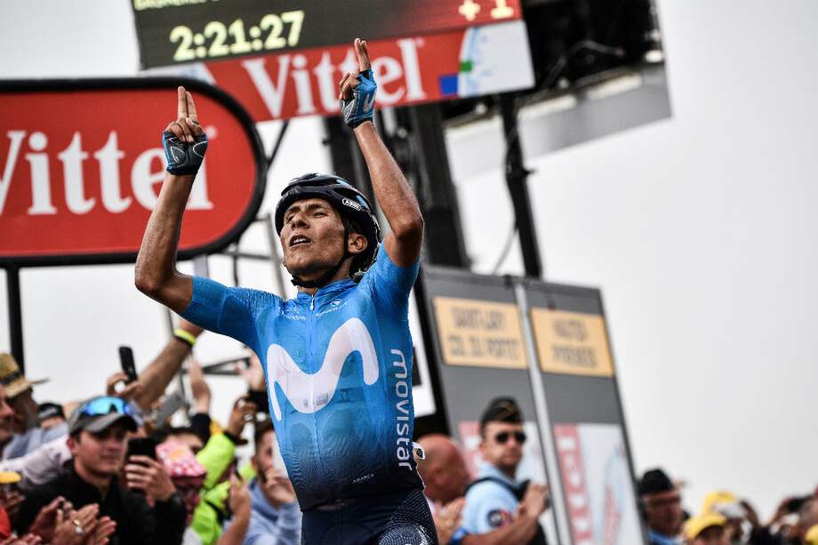 Nairo Quintana celebra su tirunfo en la etapa 17 del Tour de Francia. / AFP