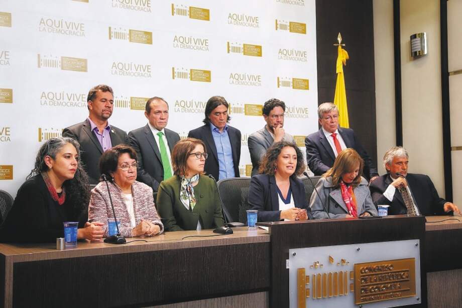 Pese a las diferencias, hay sectores de la Alianza Verde y el Pacto Histórico que piden mantener el diálogo y los acercamientos de cara a una segunda vuelta presidencial./ Archivo