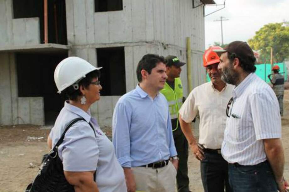 Minvivienda pidió acompañamiento de la Procuraduría en programa de vivienda