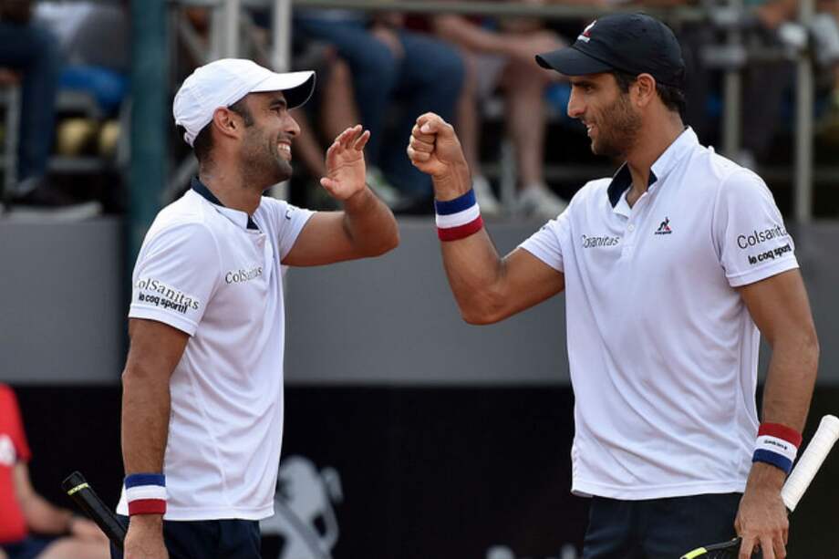 Cabal y Farah, dupla colombiana que disputa el Masters 1.000 de París Bercy. / AFP