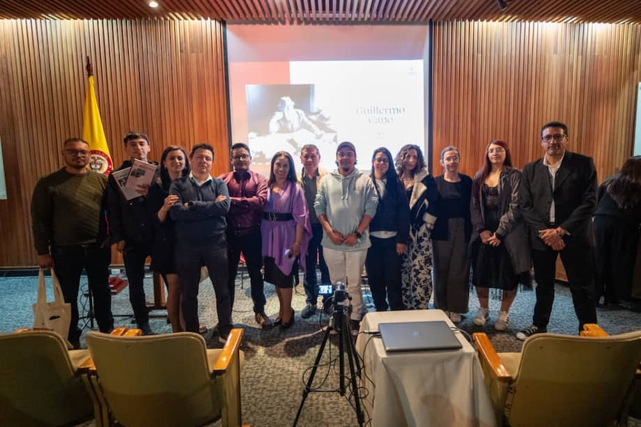 El reconocimiento se entregó durante un evento realizado en la Biblioteca Nacional en honor al cierre del año Guillermo Cano.
