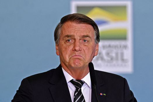 El presidente Jair Bolsonaro fue acusado de crímenes contra la humanidad, prevaricación y diseminación de informaciones falsas sobre el coronavirus. 