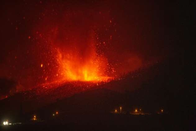 Video: erupción de volcán en Canarias, España, ha arrasado con 300 edificaciones