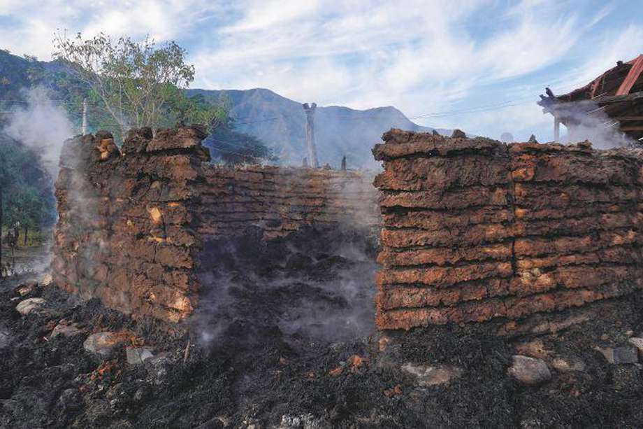 Una de las dos “ kankurwas” (centros ceremoniales) incineradas en La Mina, en Valledupar (Cesar), en hechos registrados en diciembre del año pasado.