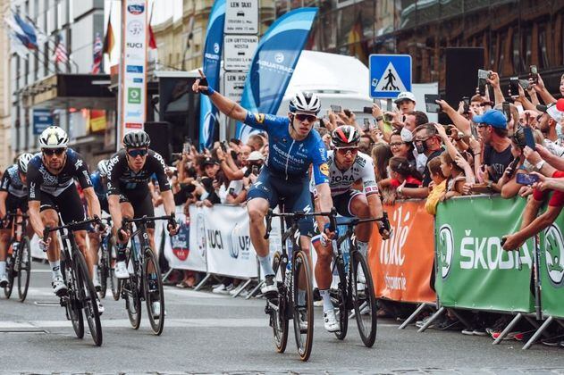 “Me tenía confianza”: Álvaro Hodeg tras su victoria en el Tour de Eslovaquia