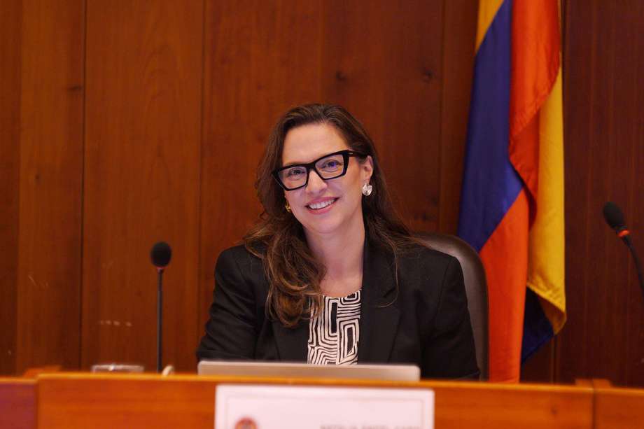 La magistrada Natalia Ángel Cabo  preside la Sala Especial de Seguimiento a la sentencia T-025.