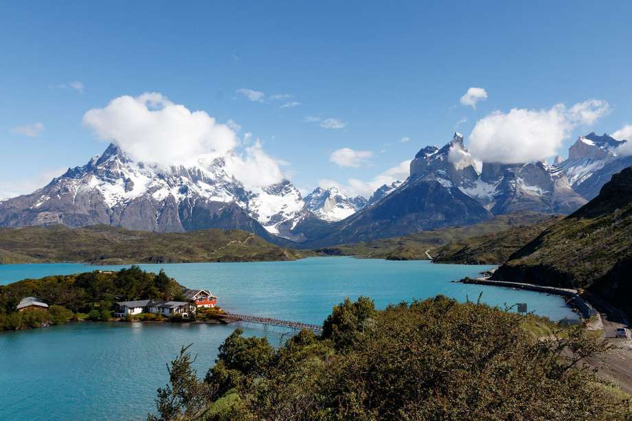 El parque nacional de Torres del Paine es una de las áreas más turísticas de Chile ubicada en la Patagonia.
