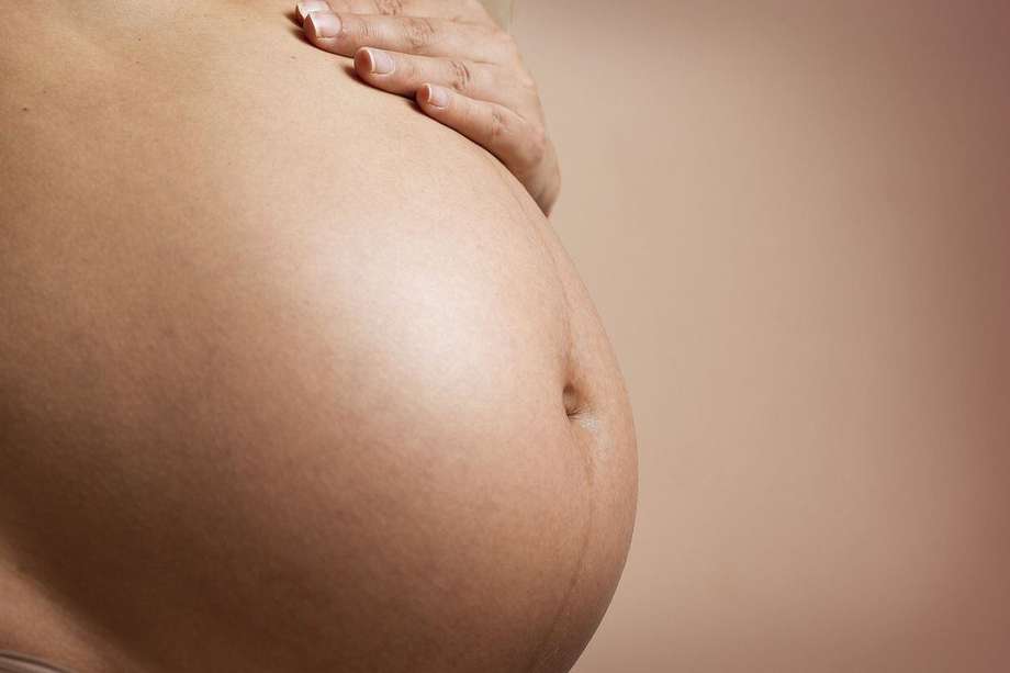 Estos embarazos suelen describirse como "milagrosos", pero una encuesta derrumba ese mito. 