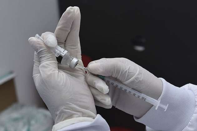 Cali tendrá 5.184 dosis del primer lote de la vacuna contra el COVID-19 que llegó al país