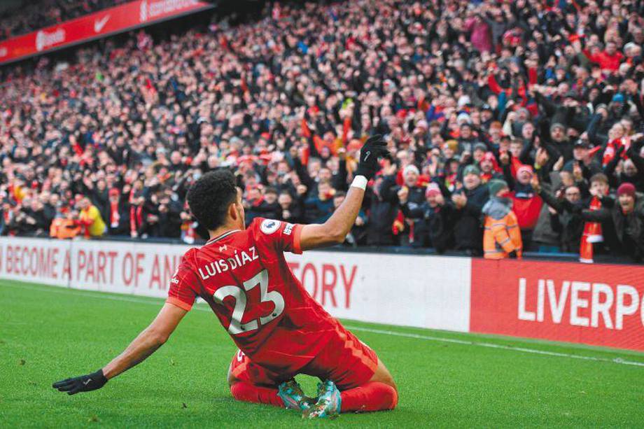 En cuatro meses, el delantero guajiro Luis Díaz se metió en el corazón de los hinchas del Liverpool. / AFP
