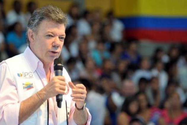 En medio de escándalos de corrupción, Santos promete $1.5 billones para vías terciarias 