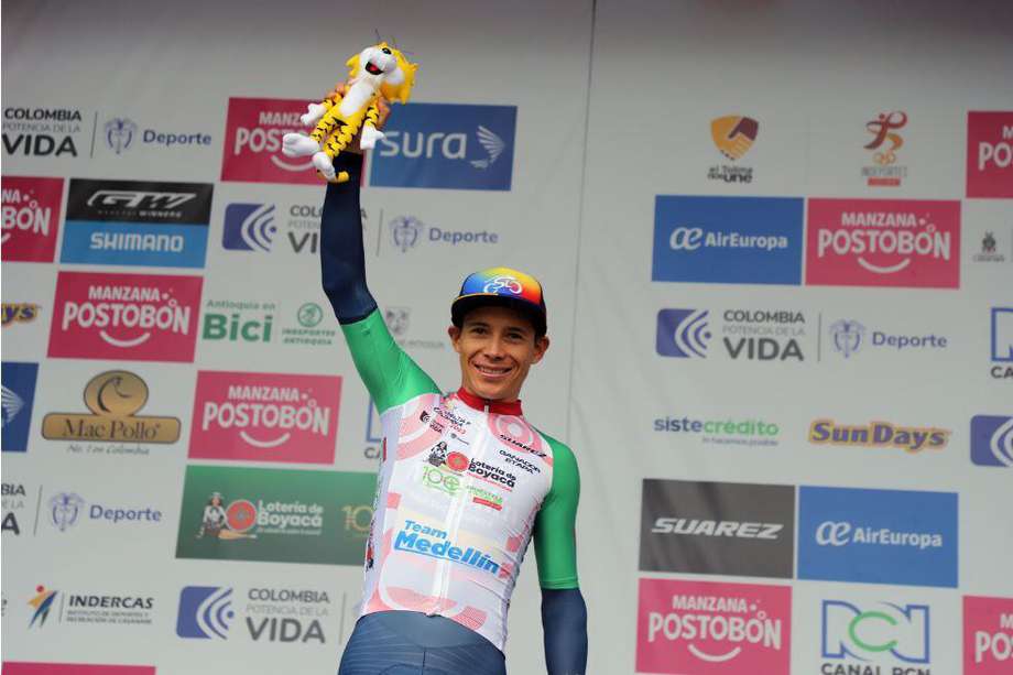 Miguel Ángel López es el primer líder de la Vuelta a Colombia 2023.