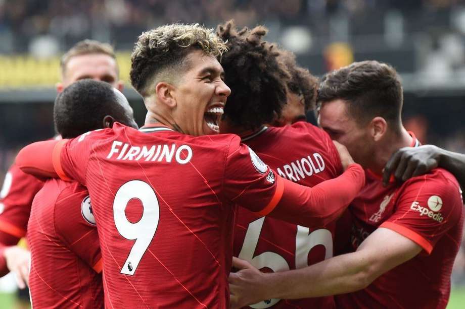 Los jugadores de Liverpool celebrando el gol de Mohamed Salah.