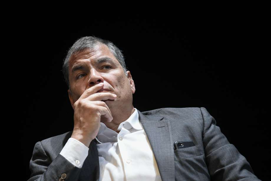 Rafael Correa se radicó en Bélgica poco después de terminar su mandato en mayo de 2017, y en Ecuador la justicia lo sentenció junto a varios de sus excolaboradores a ocho años de cárcel, por recibir sobornos a cambio de contratos con diversas empresas.
