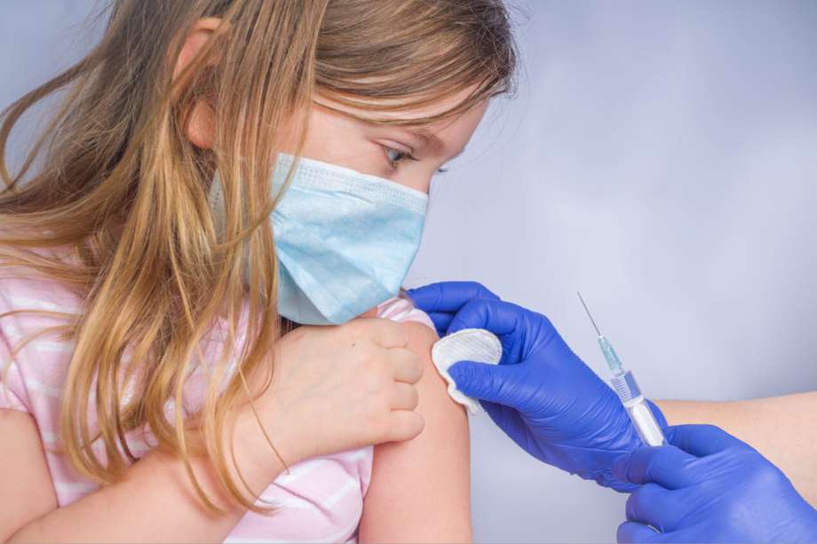 El nuevo informe indica que hasta 17 millones de niños y niñas probablemente no recibieron ni una sola vacuna durante 2020.