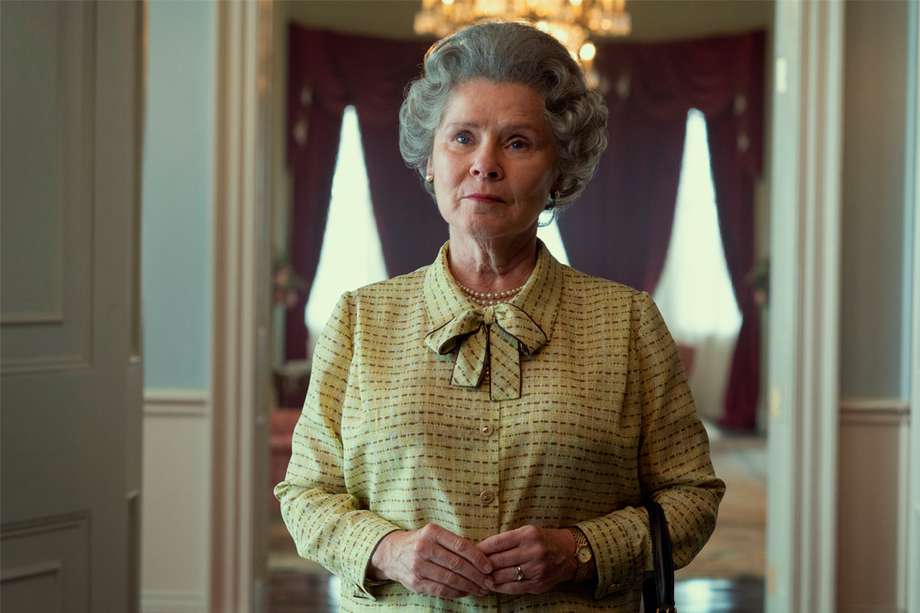 The Crown: así luce Imelda Staunton como la Reina Isabel II