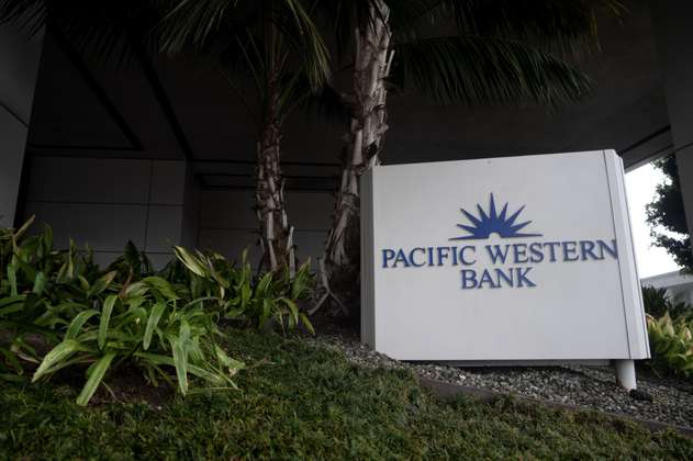 PacWest se suma a los bancos que enfrentan la presión del ajuste monetario