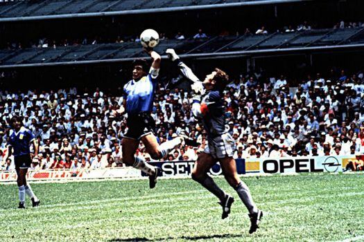 Argentina venció a Inglaterra en los cuartos de final del Mundial de 1986 con dos goles de Maradona.