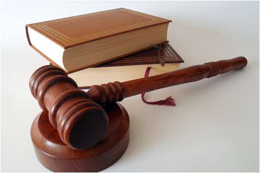 La depuración normativa que hizo el Ministerio de Justicia abarca leyes desde 1866 hasta 2014.  / Pixabay