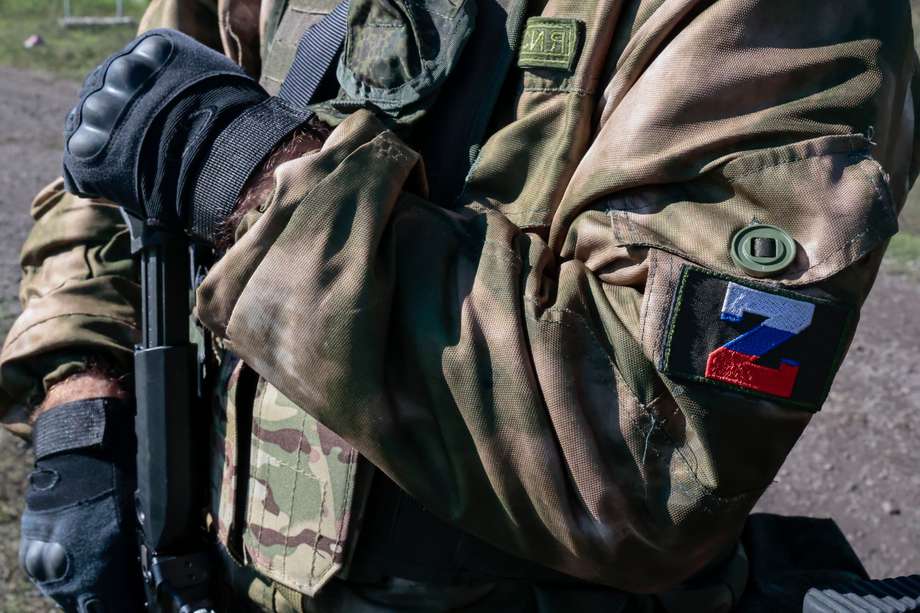 Los reclutas rusos asistieron a un entrenamiento de tiro en un campo cerca de Donetsk, Ucrania. 