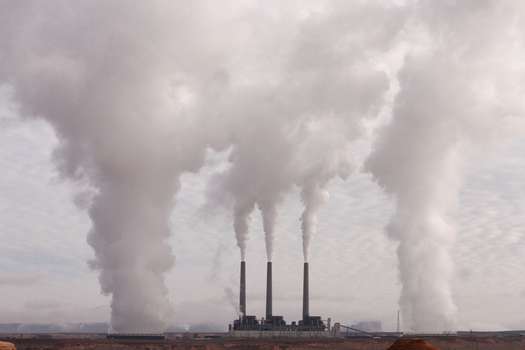 Las empresas están creando iniciativas para reducir sus emisiones de carbono.