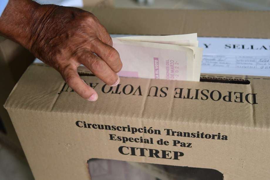 En total, en las zonas rurales de los 167 municipios de las 16 circunscripciones especiales de paz había más de 1'100.000 personas habilitadas para votar.
