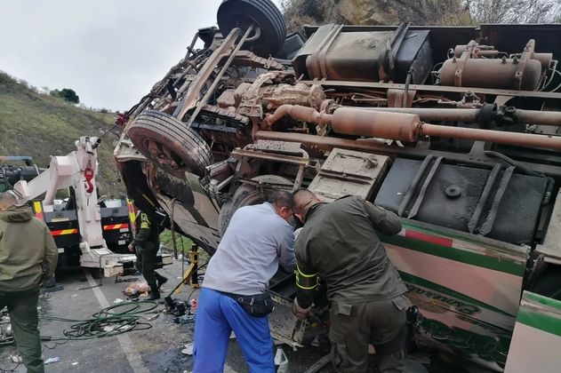 “Nos quedamos sin frenos”: conductor de bus accidentado en la vía Panamericana