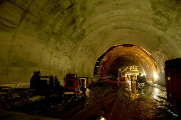 Ordenan pago de salario e indemnizaciones a extrabajadores del túnel de La Línea