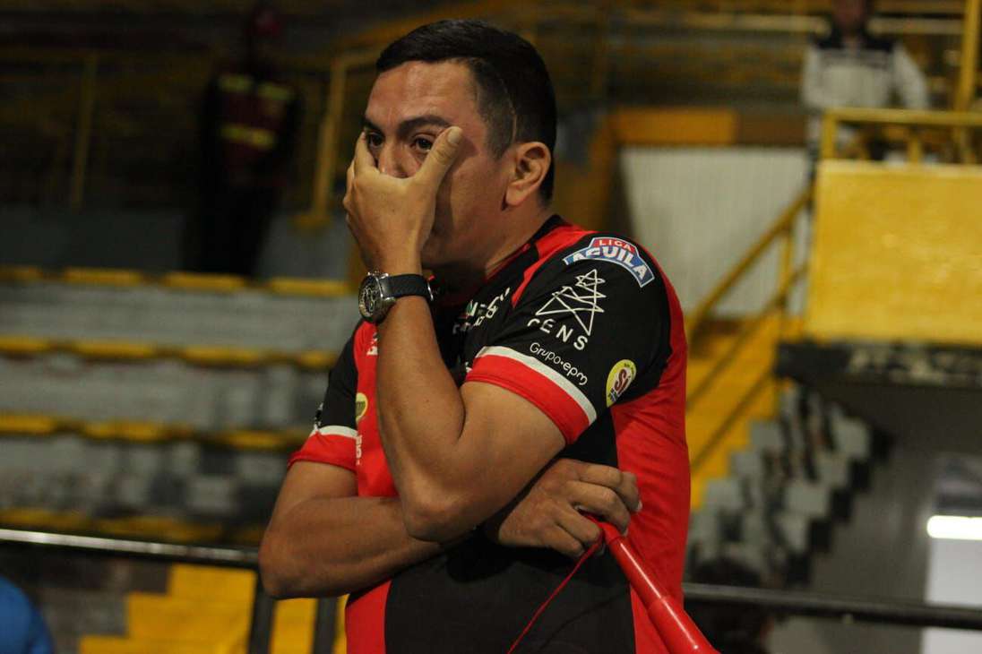 La hinchada del Cúcuta Deportivo sufrió una nueva decepción, su equipo seguirá al menos un año más en la Primera B.
