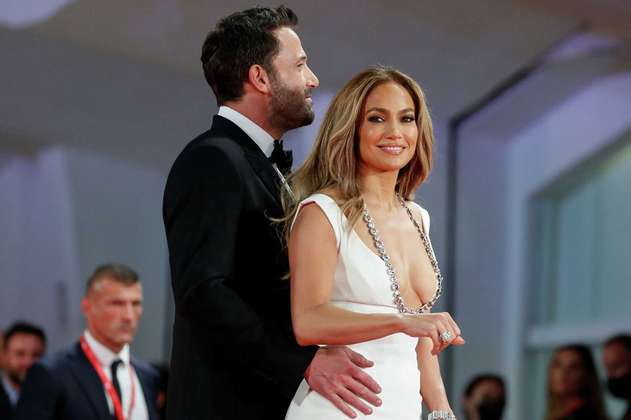 “Milky nails”: la nueva apuesta en uñas de Jennifer Lopez en el día de su boda