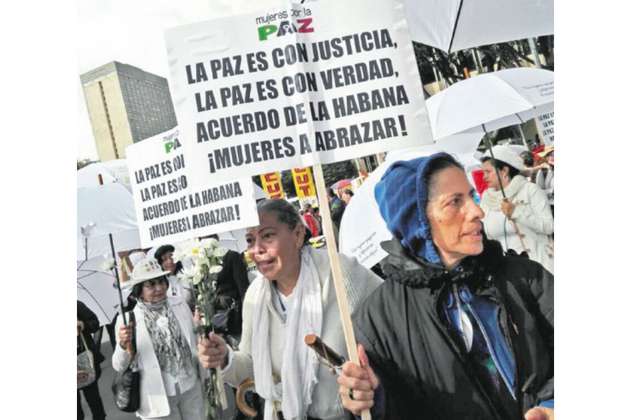Víctimas, indígenas, afros, estudiantes y campesinos marcharon en Bogotá