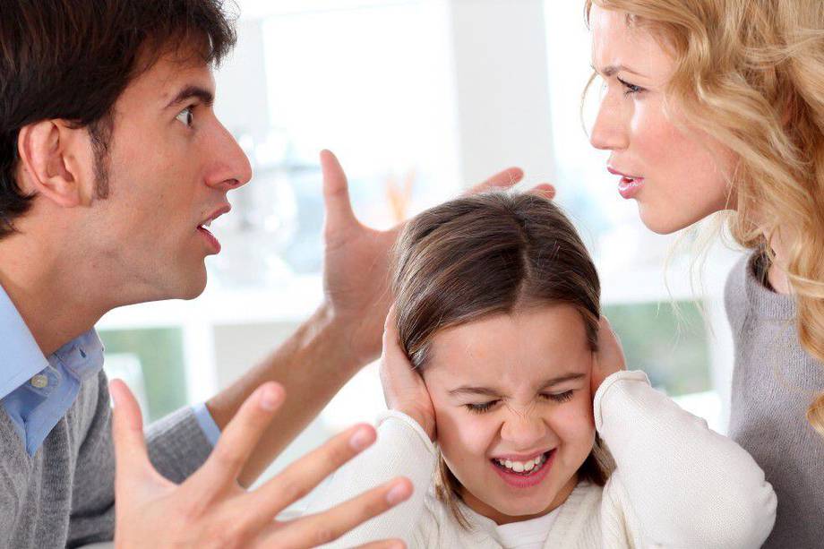 Conflictos padres, padres separados, conflictos, niños