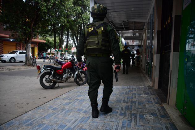 Tras el asesinato de tres jóvenes en Sucre, suspendieron a ocho policías