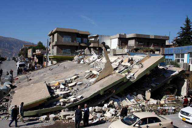 Más de 450 muertos en Irán por terremoto