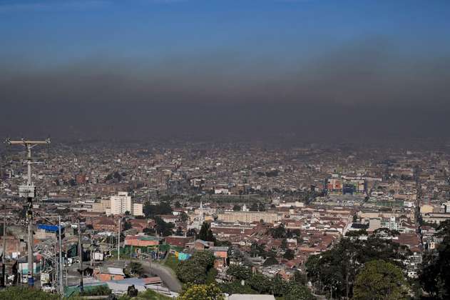 Por incidencia de incendios, se mantiene alerta amarilla por contaminación en Bogotá