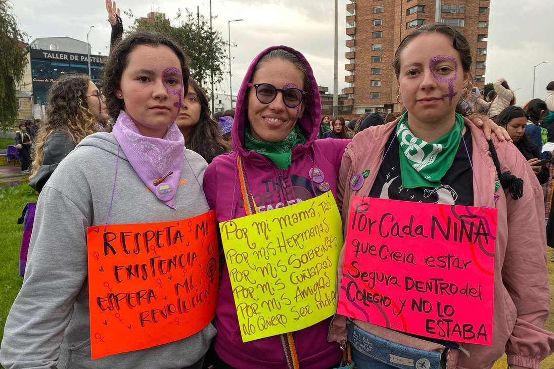 De acuerdo con las cifras oficiales, en Bogotá por cada 10 hechos delictivos de alto impacto asociados con violencia física y ocurridos en la ciudad, 6 tienen como víctima a una mujer.